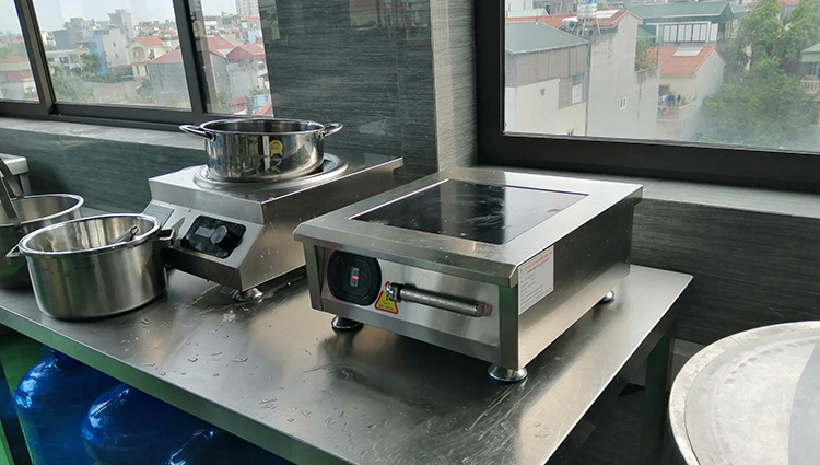 sửa bếp từ công nghiệp