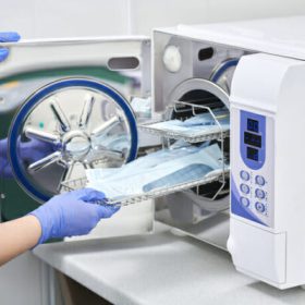 Công Dụng Của Nồi Hấp Tiệt Trùng Trong Ứng Dụng Y Tế