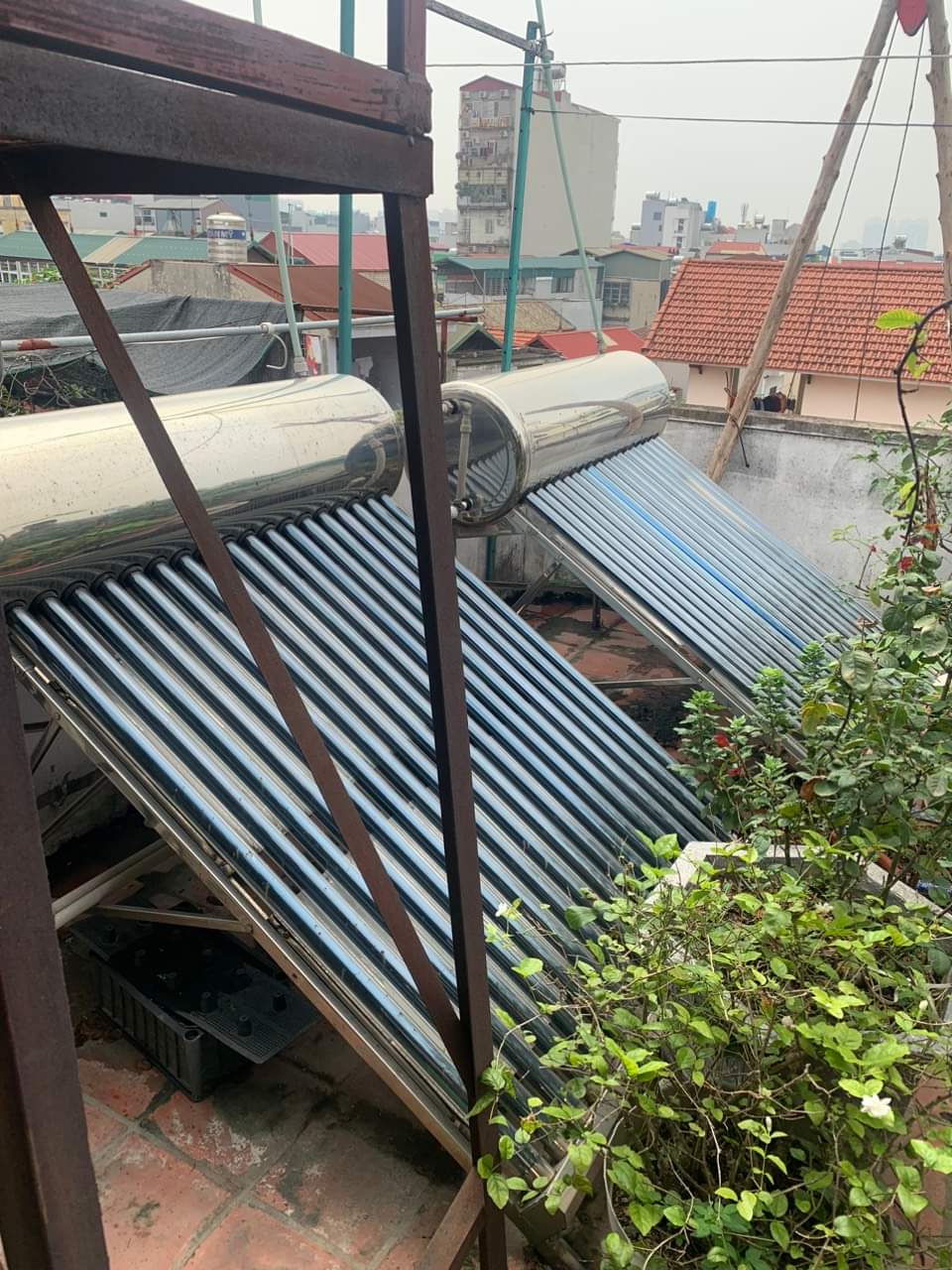 Sửa Máy Nước Nóng Năng Lượng Mặt Trời