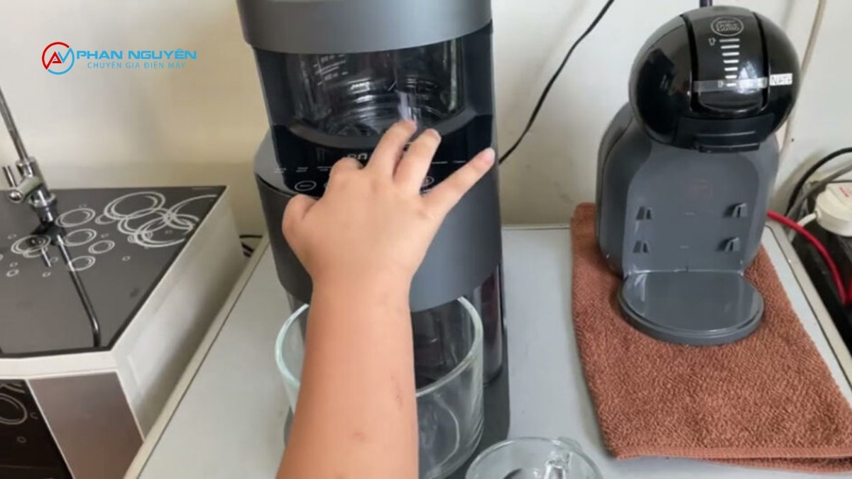 Trước Khi Gọi Thợ: 3 Lỗi Nhỏ Có Thể Tự Xử Lý Trong 5 Phút