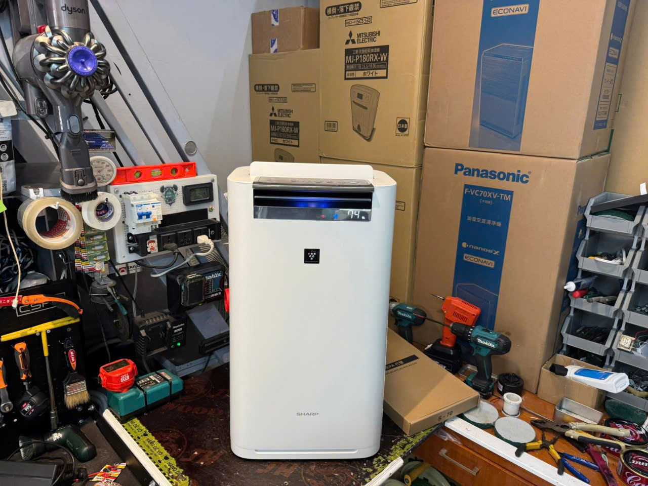 sửa máy lọc không khí - máy hút ẩm tận nhà