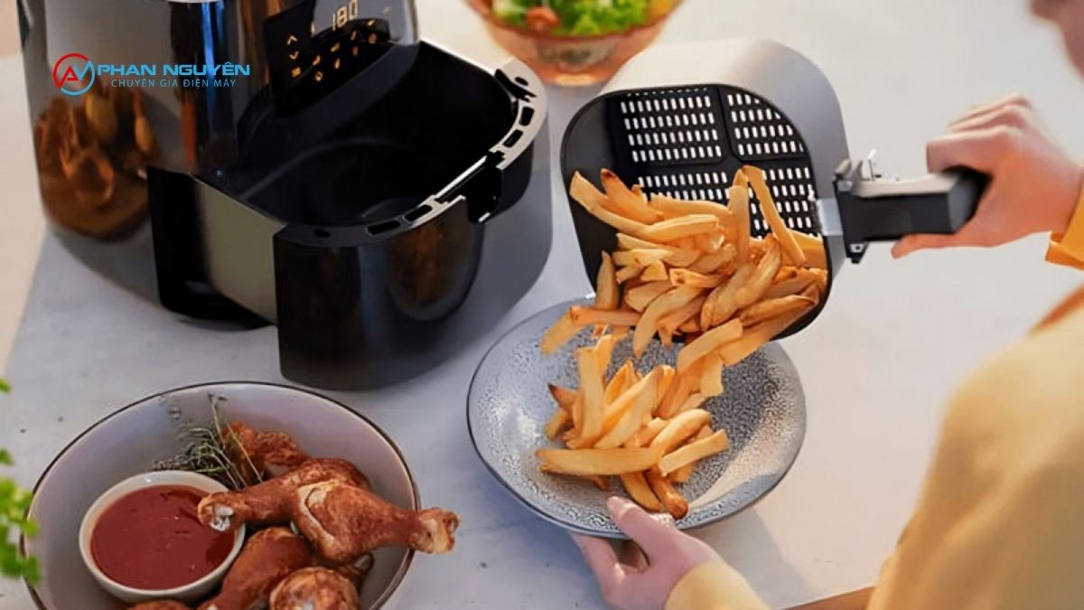 Làm Nóng Nồi Chiên Không Dầu Sai Cách Có Ảnh Hưởng Đến Độ Bền Thiết Bị Không?