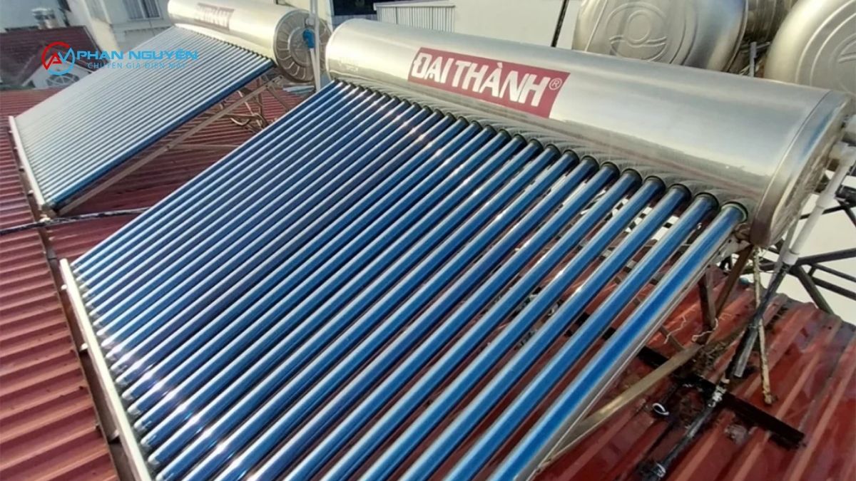 Vì sao sửa máy nước nóng năng lượng mặt trời tại Hoàng Mai, Thanh Trì, Thanh Oai cần thợ có kinh nghiệm riêng