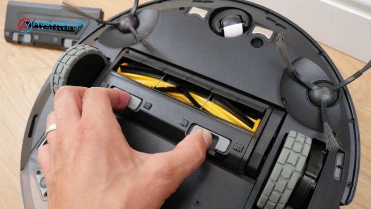 7 nguyên nhân khiến robot hút bụi bị hỏng, không chạy được