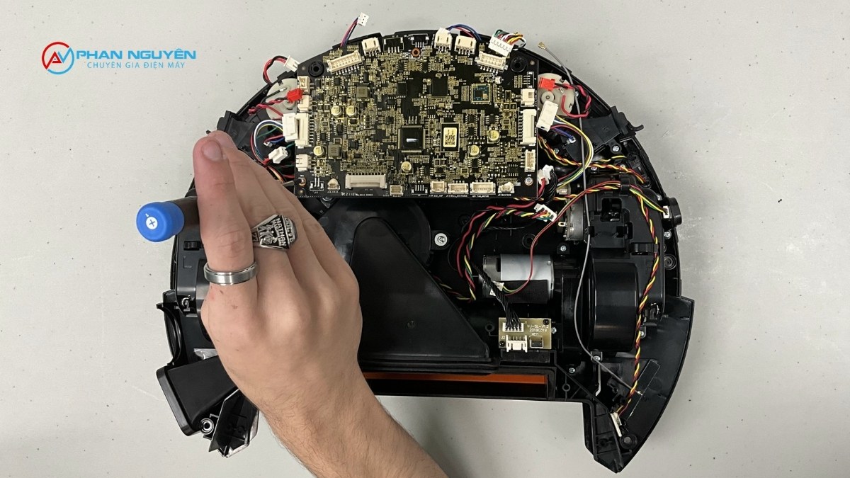 Khu vực phục vụ sửa robot hút bụi tại quận Cầu Giấy