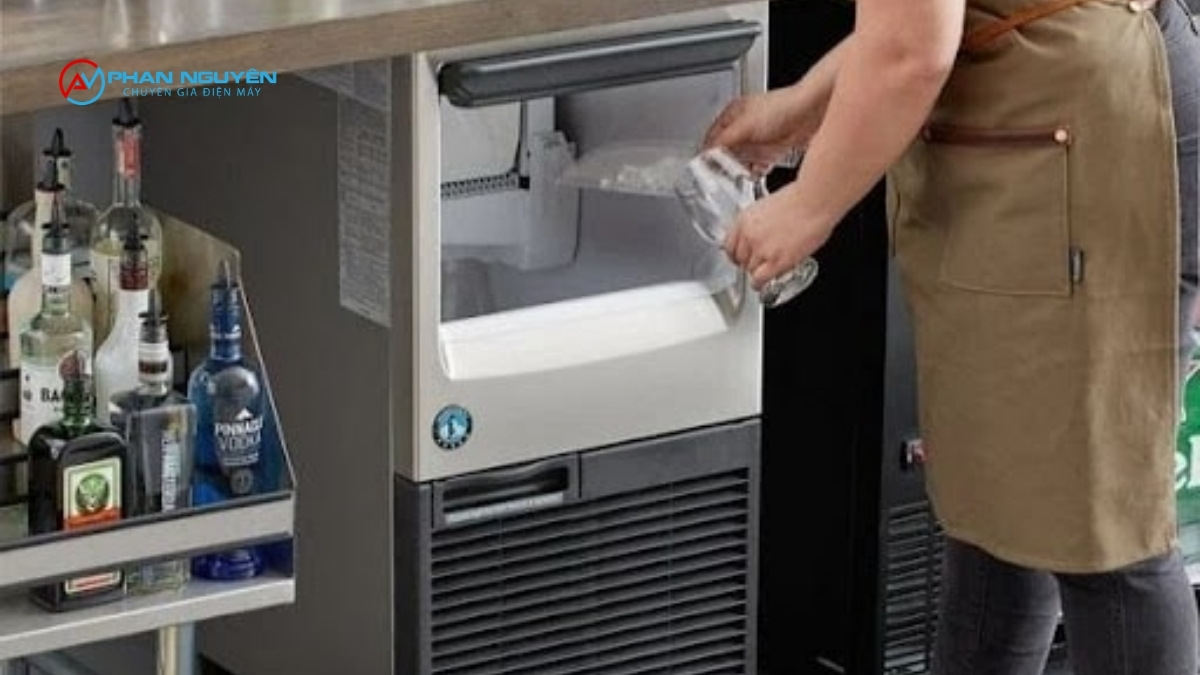 Quy Trình Sửa Máy Làm Đá Viên Chuyên Nghiệp Tại Phan Nguyên