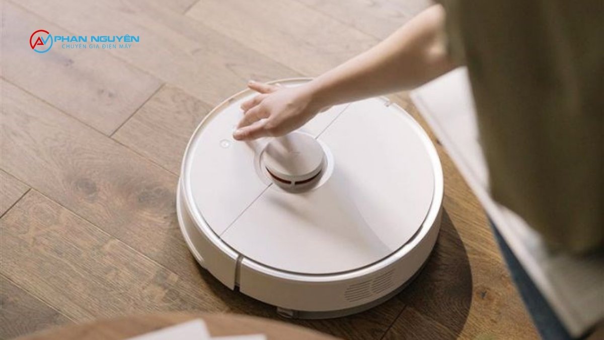 Robot hút bụi không chạy — Hai tình huống cần phân biệt ngay