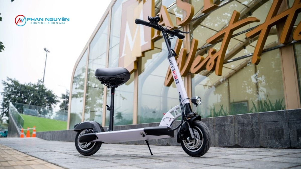 Bảng So Sánh Các Dòng Xe Scooter Điện Phổ Biến Tại Việt Nam