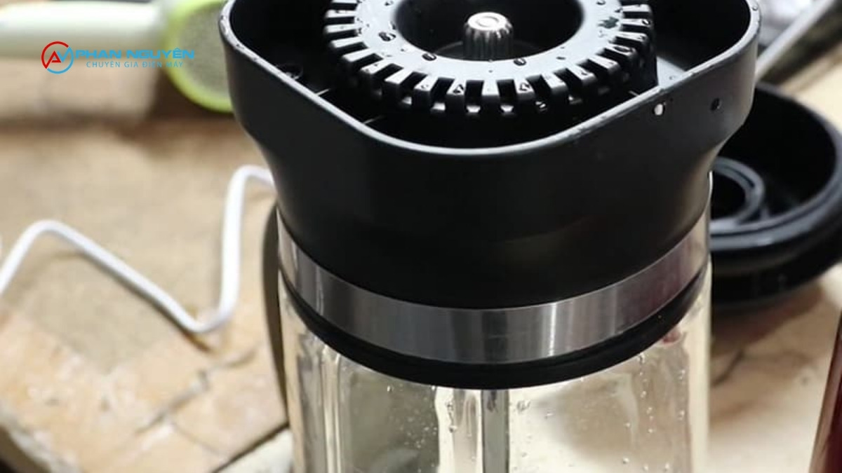 Bảng Tra Mã Lỗi Máy Làm Sữa Hạt Từ E1 Đến E10 (Tổng Hợp Nhanh)