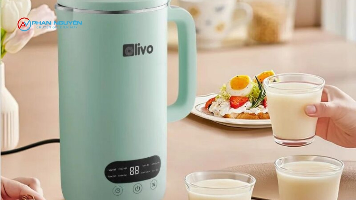 Những Lỗi Khiến Máy Làm Sữa Hạt Cần Gọi Thợ Ngay – Không Nên Tự Sửa