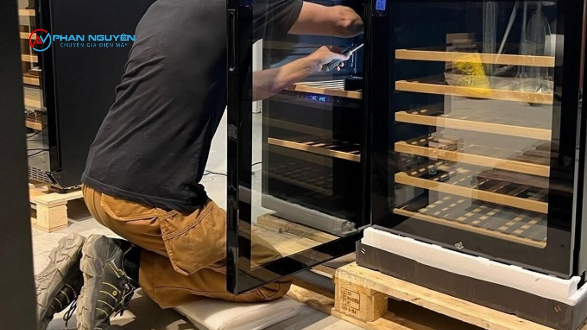 Bảng giá dịch vụ sửa tủ rượu vang