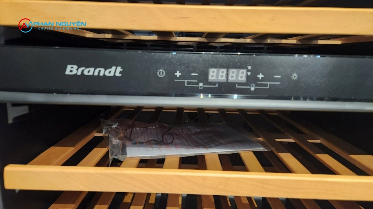 Những Đặc Điểm Kỹ Thuật Khiến Tủ Rượu Vang Brandt Cần Được Sửa Đúng Chuyên Môn