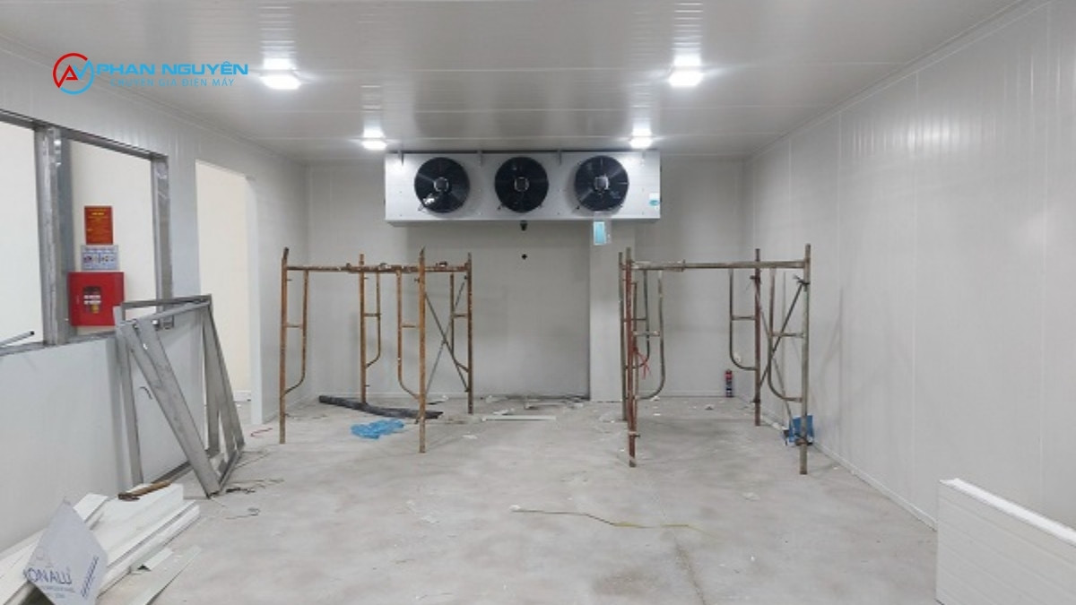 Phan Nguyên Nhận Sửa Tất Cả Loại Kho Lạnh — Từ Mini Đến Công Nghiệp