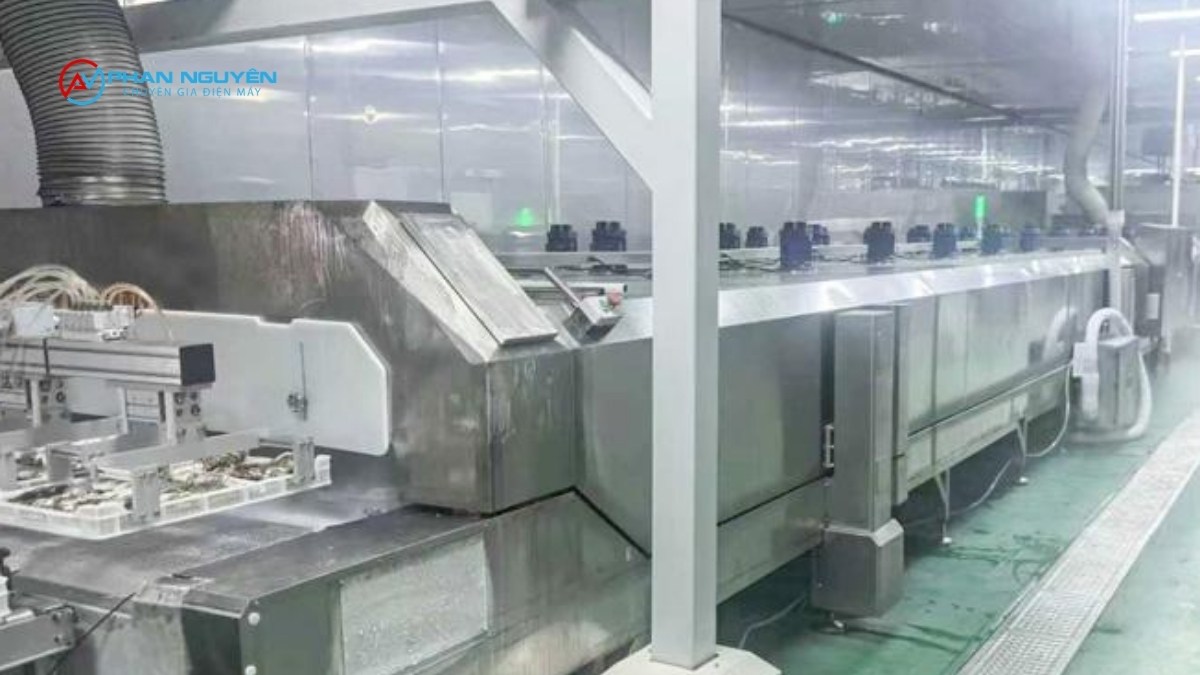 Bảng so sánh hầm cấp đông (Blast Freezer) với IQF và cấp đông tiếp xúc