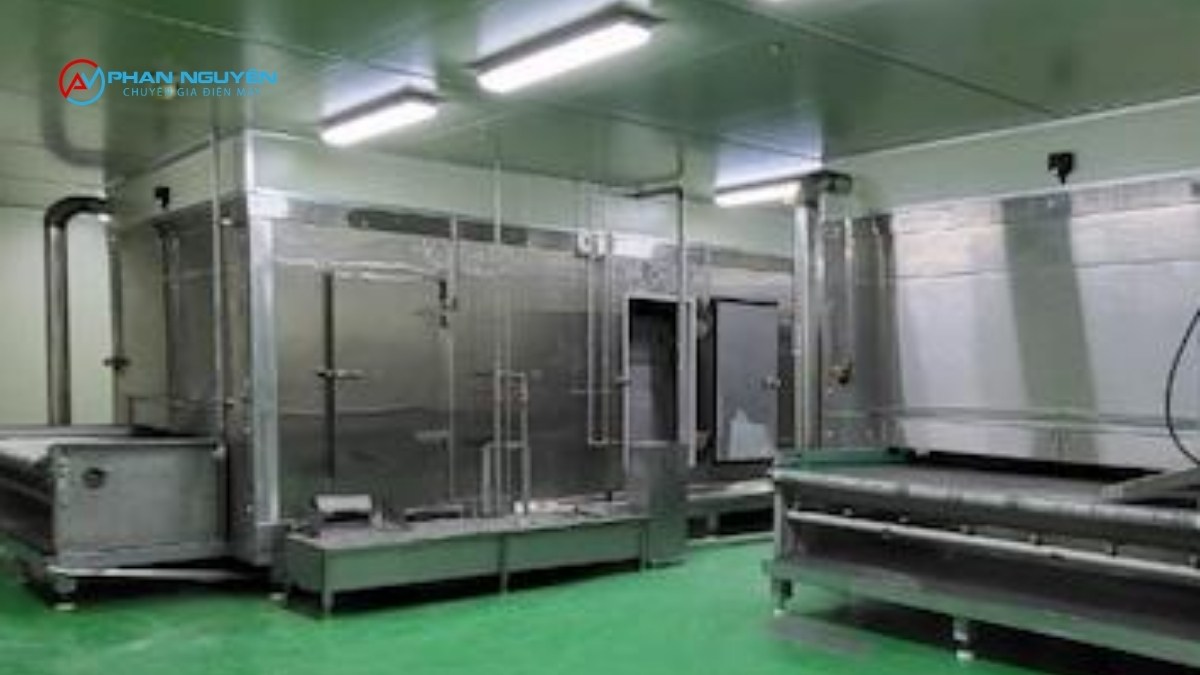 Chi phí lắp đặt hầm cấp đông phụ thuộc vào những yếu tố nào?