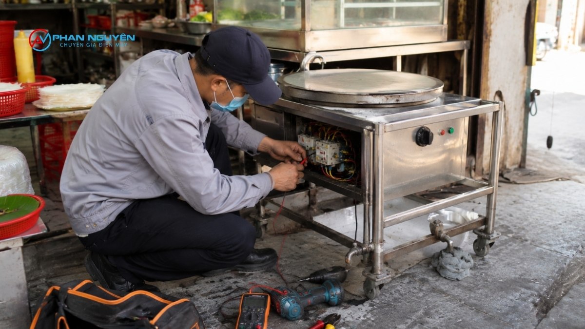 Dấu hiệu nhận biết nồi bánh tráng cuốn điện hỏng cần sửa ngay