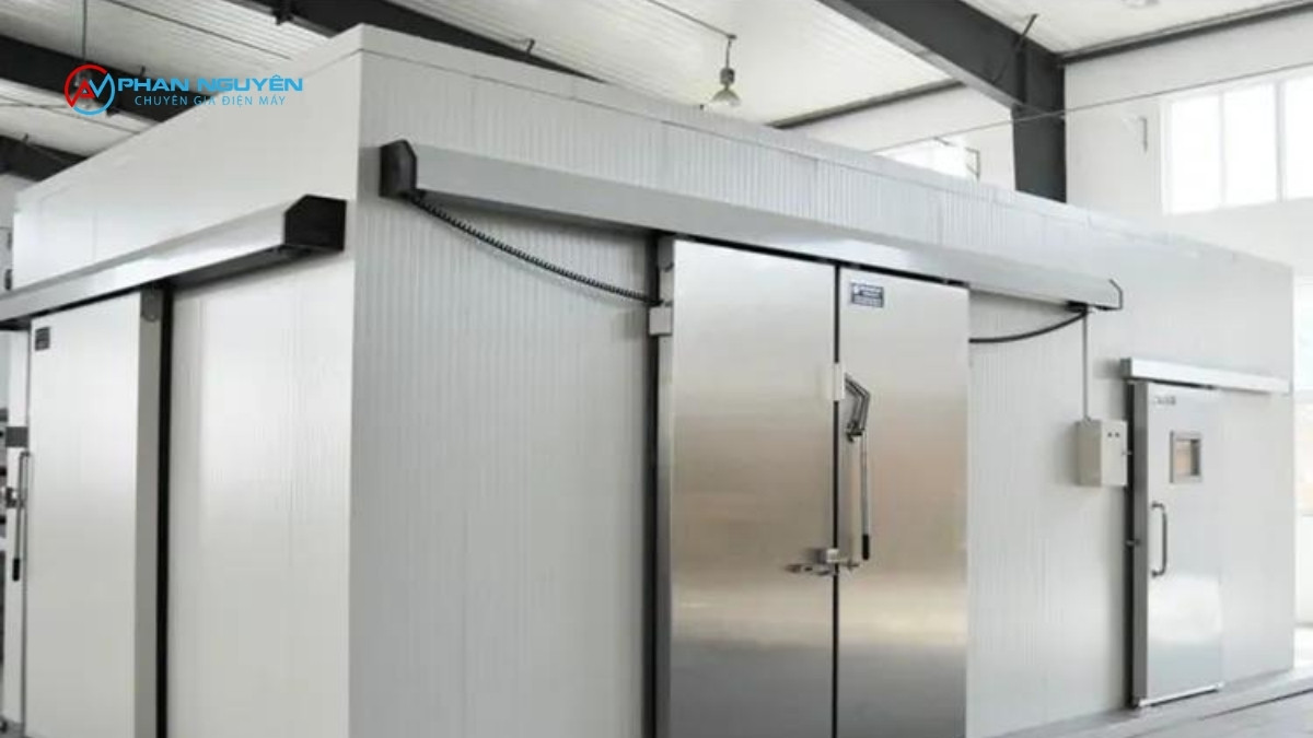 Kho lạnh dùng sai loại panel gây lãng phí bao nhiêu chi phí vận hành?