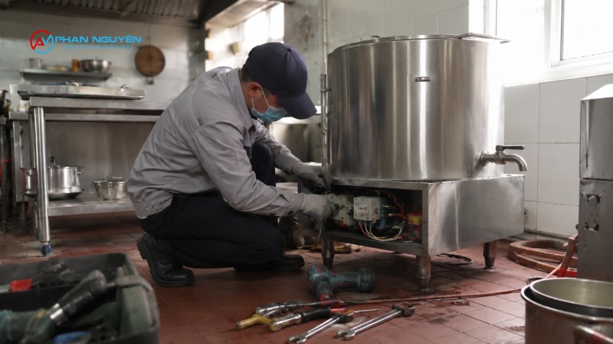 Mỗi mô hình kinh doanh, một bài toán sửa chữa khác nhau