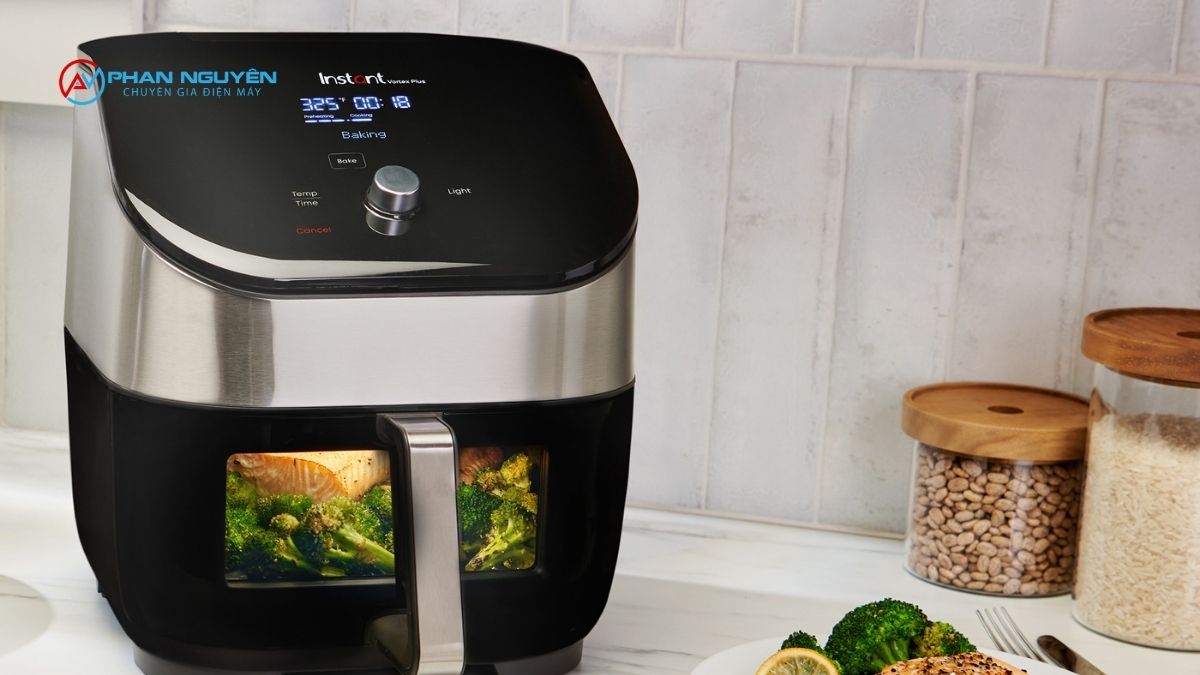 Nồi Chiên Không Dầu Instant Có Gì Khác Biệt Về Cấu Tạo?