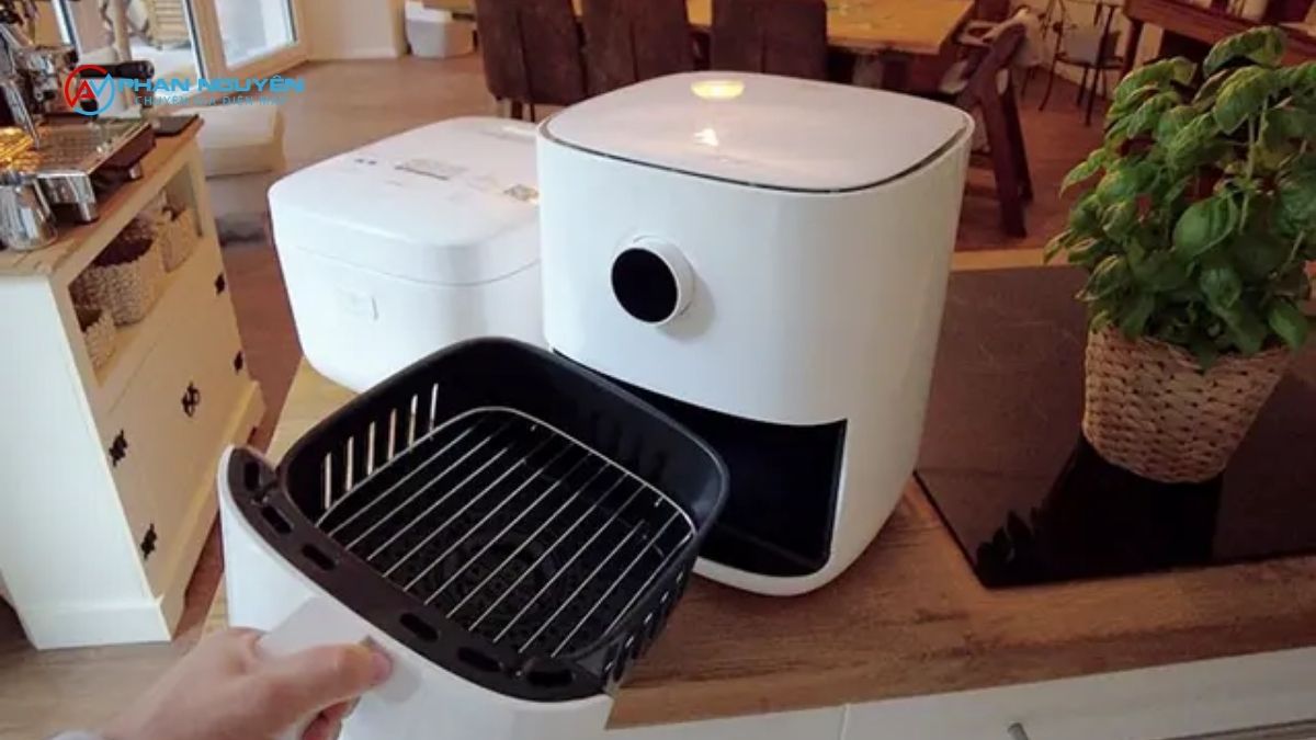 Bảng giá tham khảo dịch vụ sửa nồi chiên không dầu tại Hà Đông