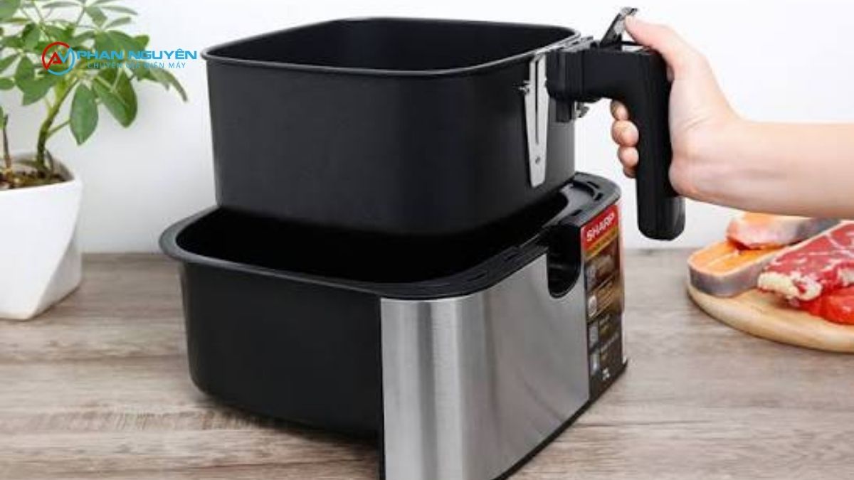 Dịch Vụ Sửa Nồi Chiên Không Dầu Sharp Tại Nhà Của Điện Máy Phan Nguyên