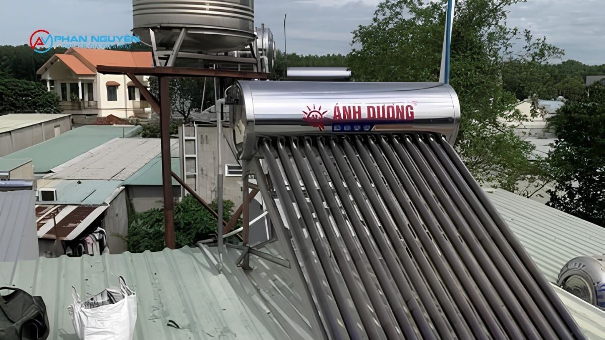 Các lỗi máy nước nóng năng lượng mặt trời thường gặp và phương án khắc phục